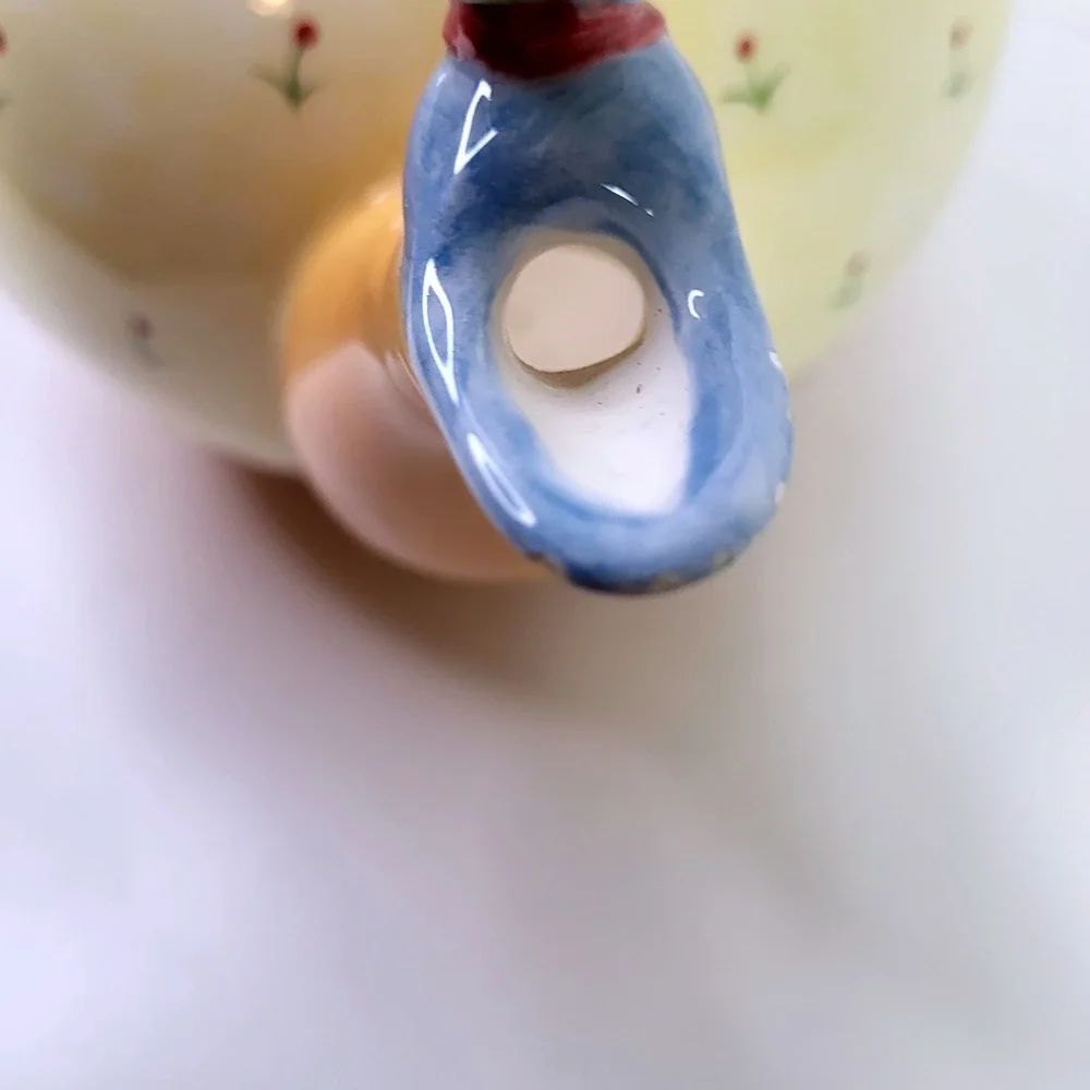 Vandor 1997 Pelzman Design Welcome Home Birdhouse Ceramic Teapot Vintage